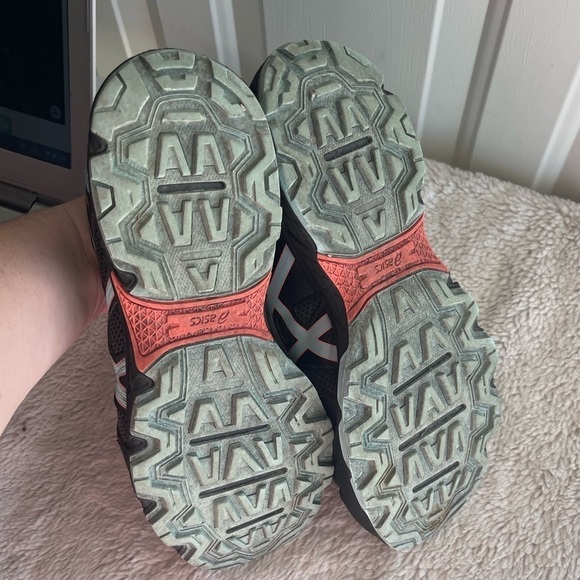 Asics Gel Venture 8 Trail Black pink blue Running Shoes - Picture 7 of 11